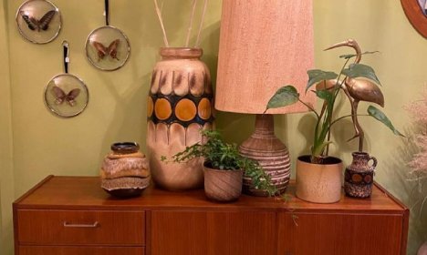Tweedehands winkel met mooie spullen in bakel